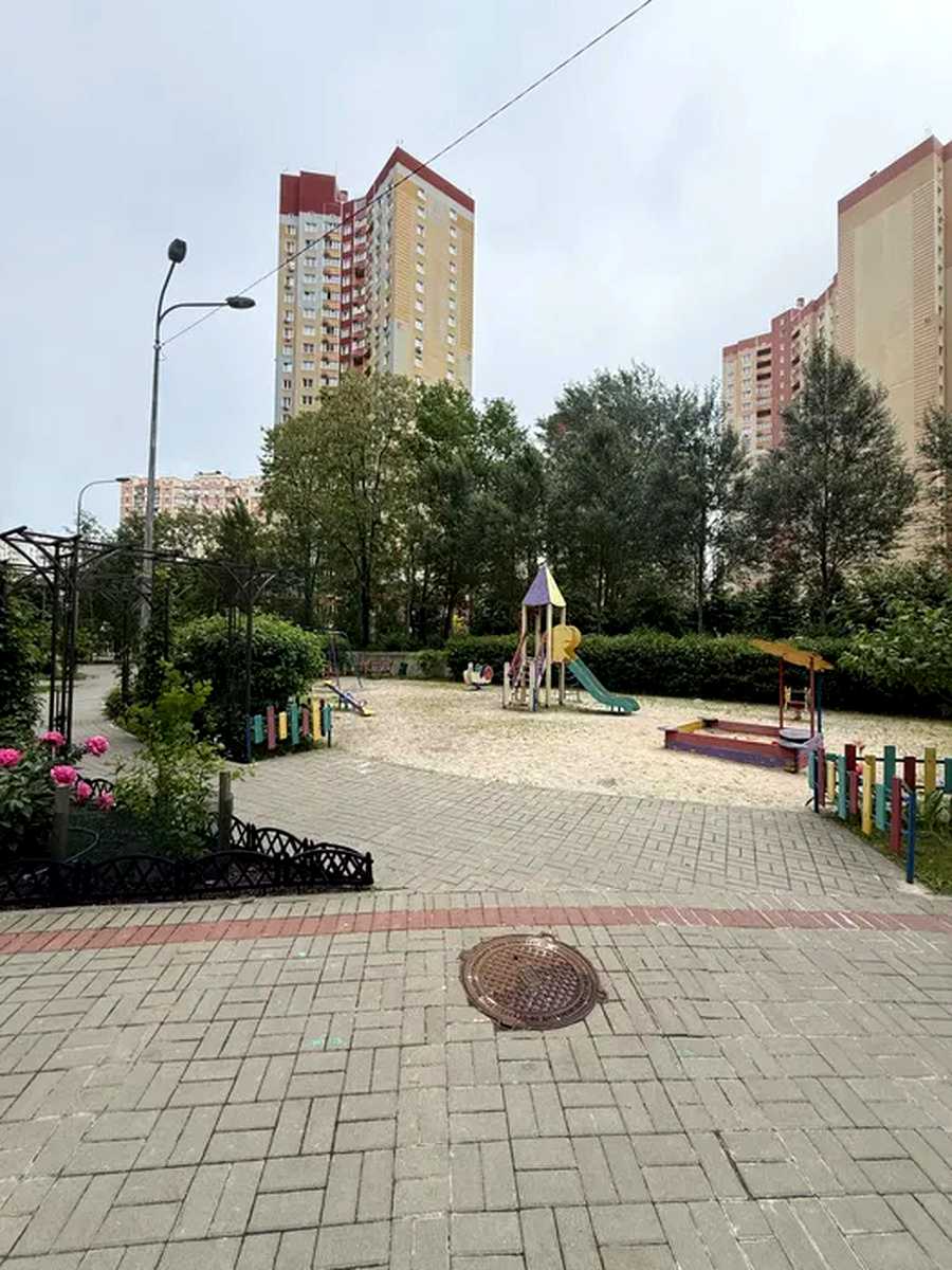 1875950620031827