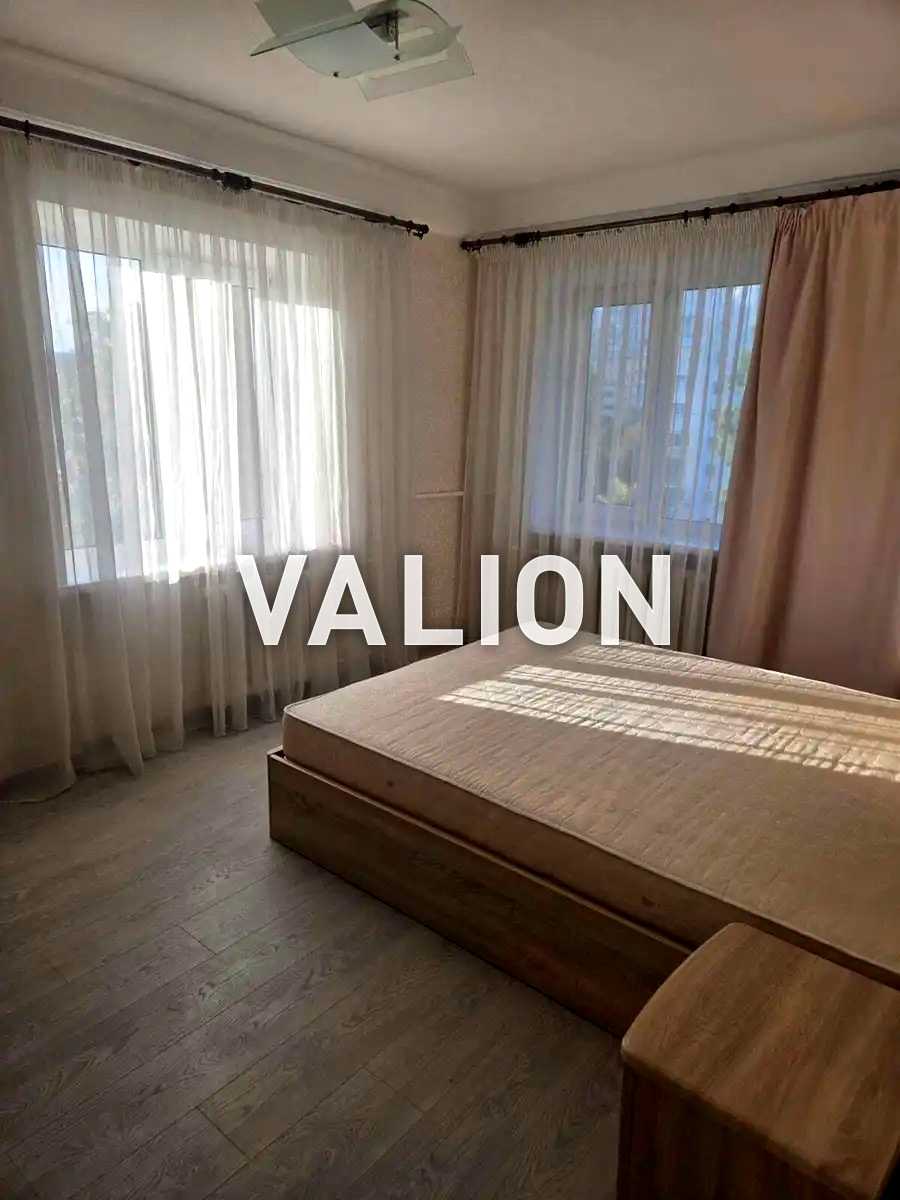 1875951577037540
