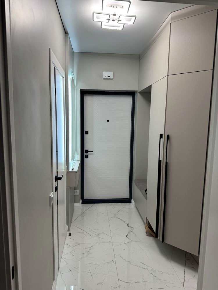 1875952063907001