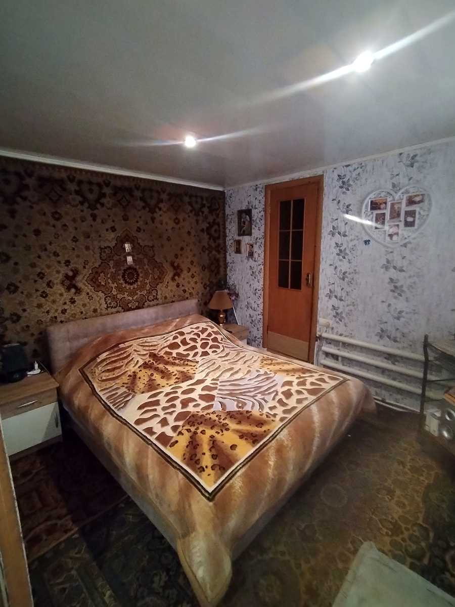 1875952236879068