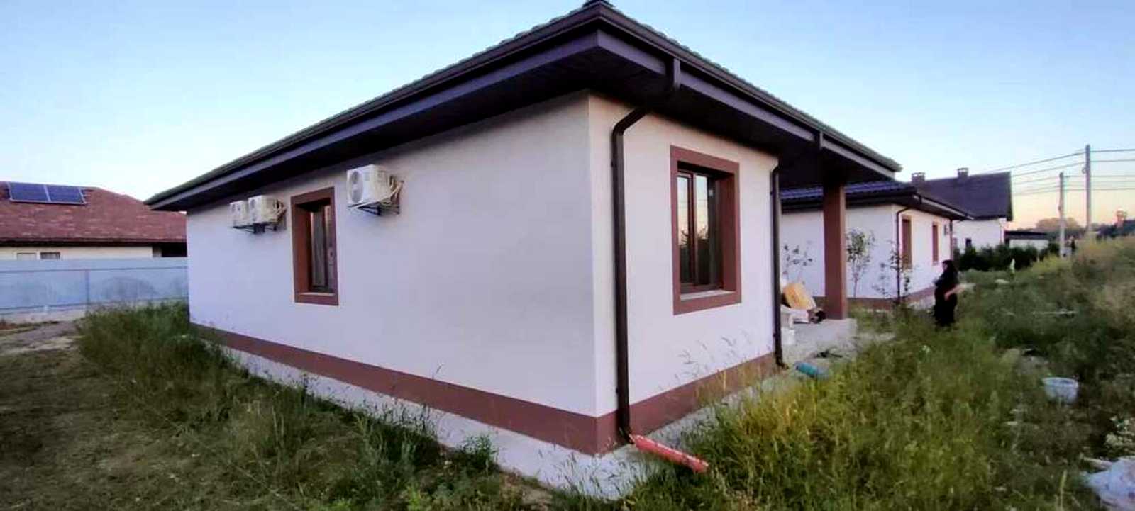 1875952293716985
