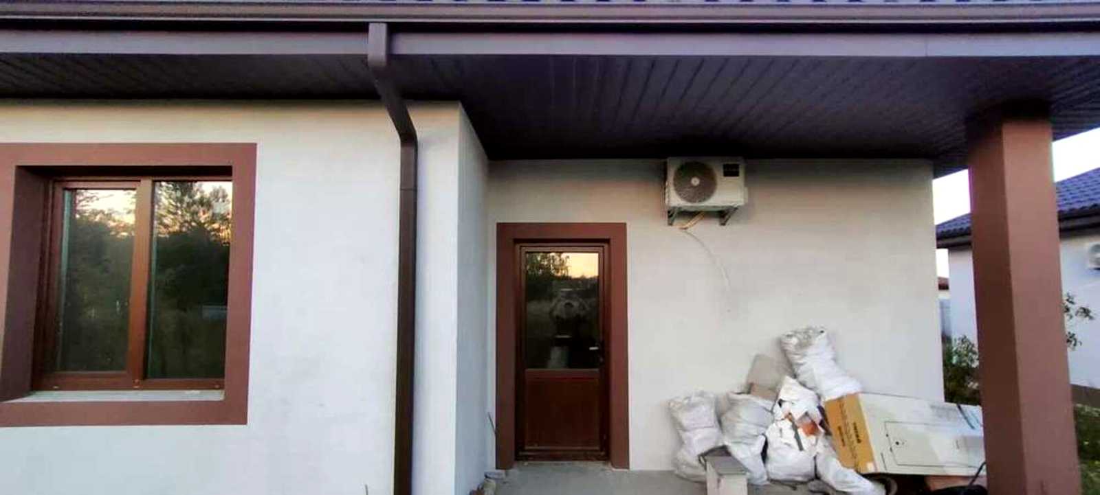 1875952294203343