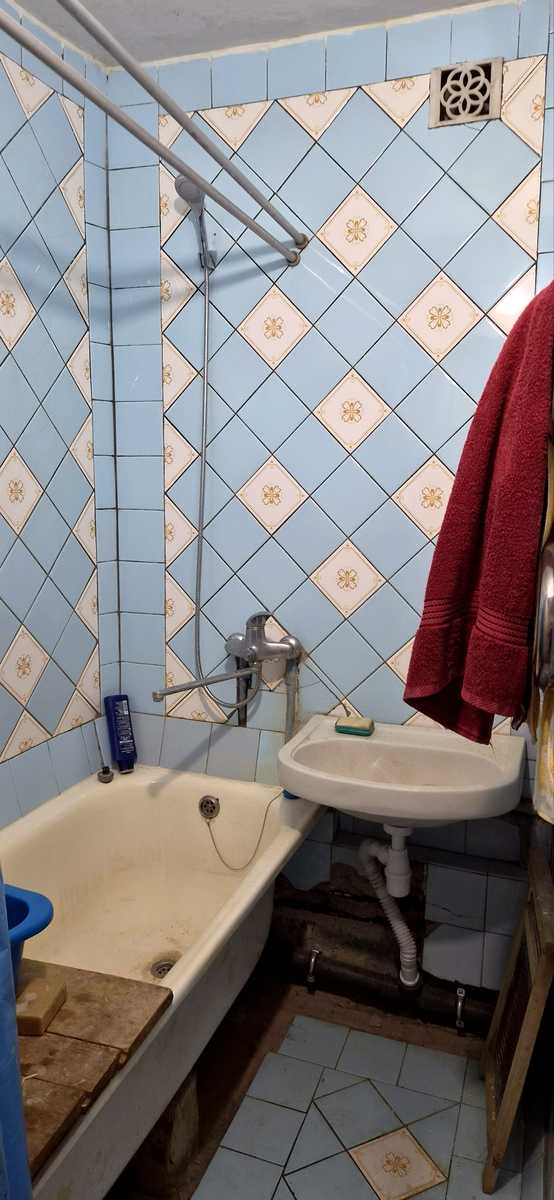1875961460086309