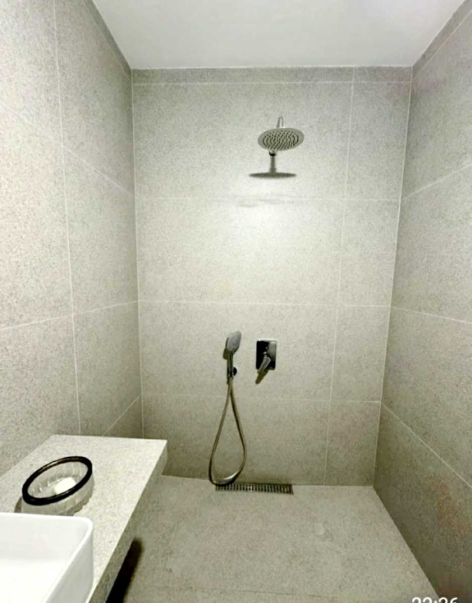 1875961861875911