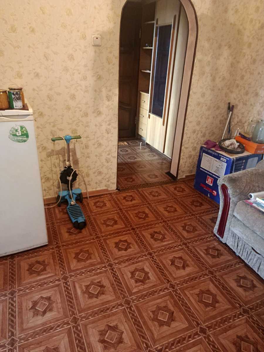 1875963171242529