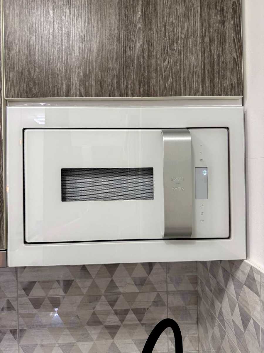 1875963340268057