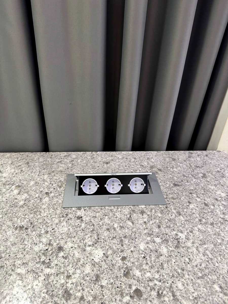 1875963341792172