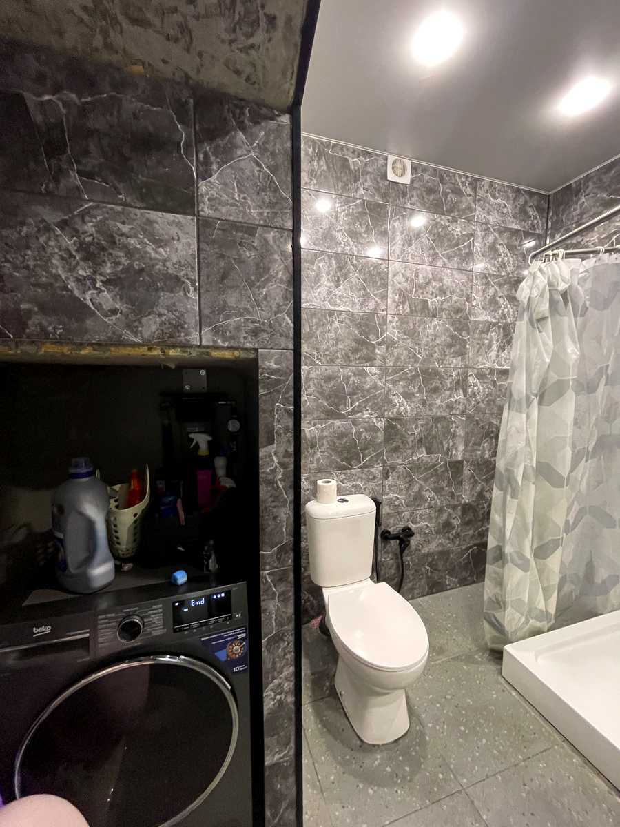 1875964637909544