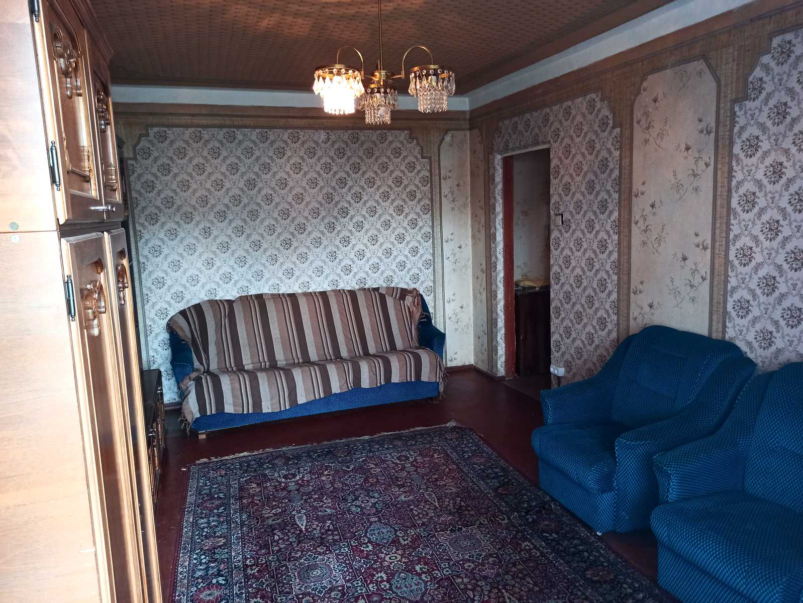 1875964676478611