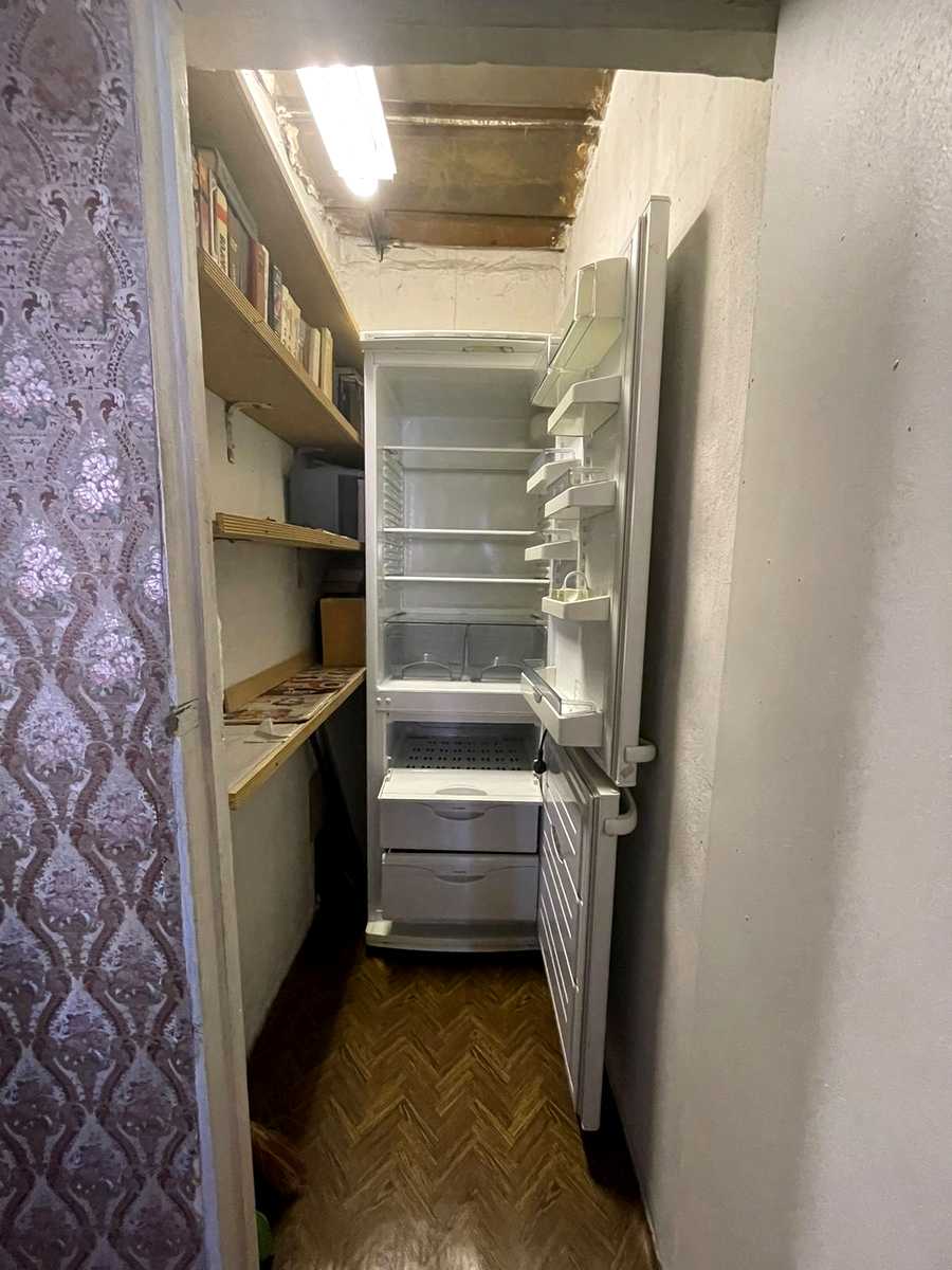 1875966100930981