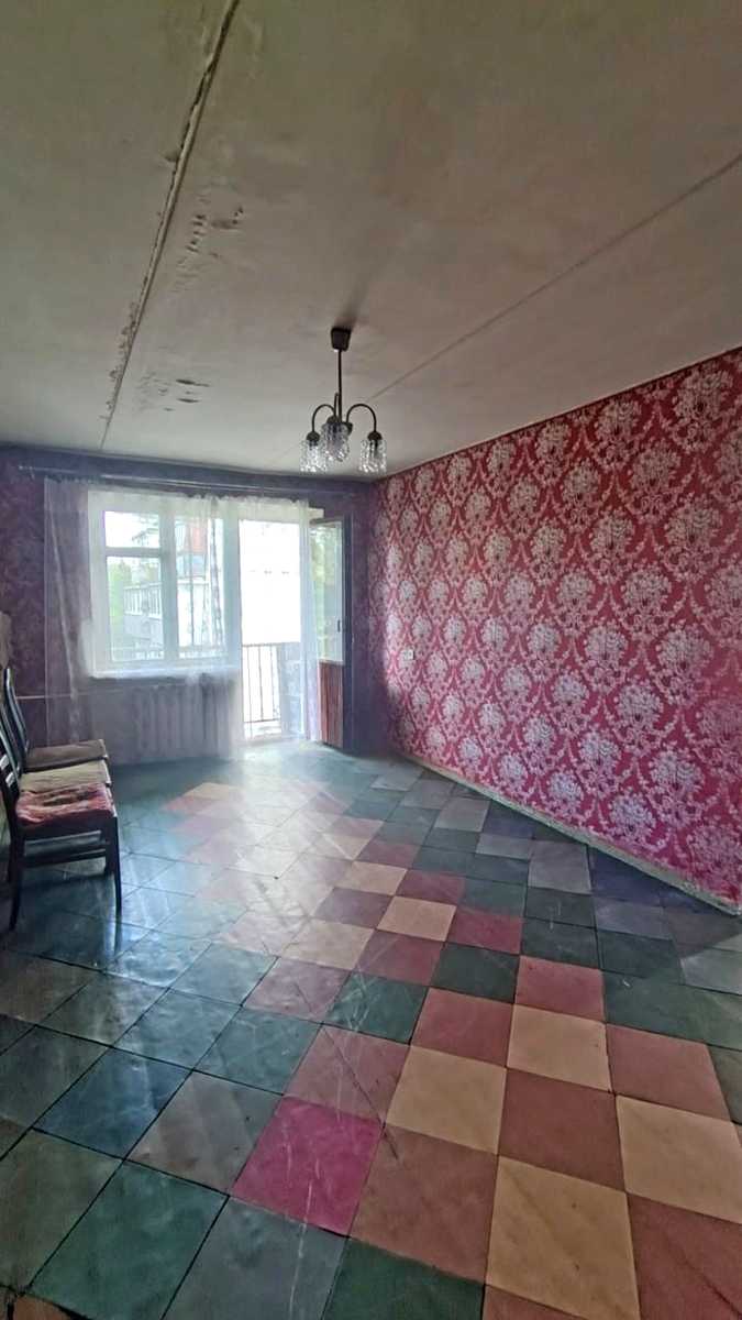 1875966408204963