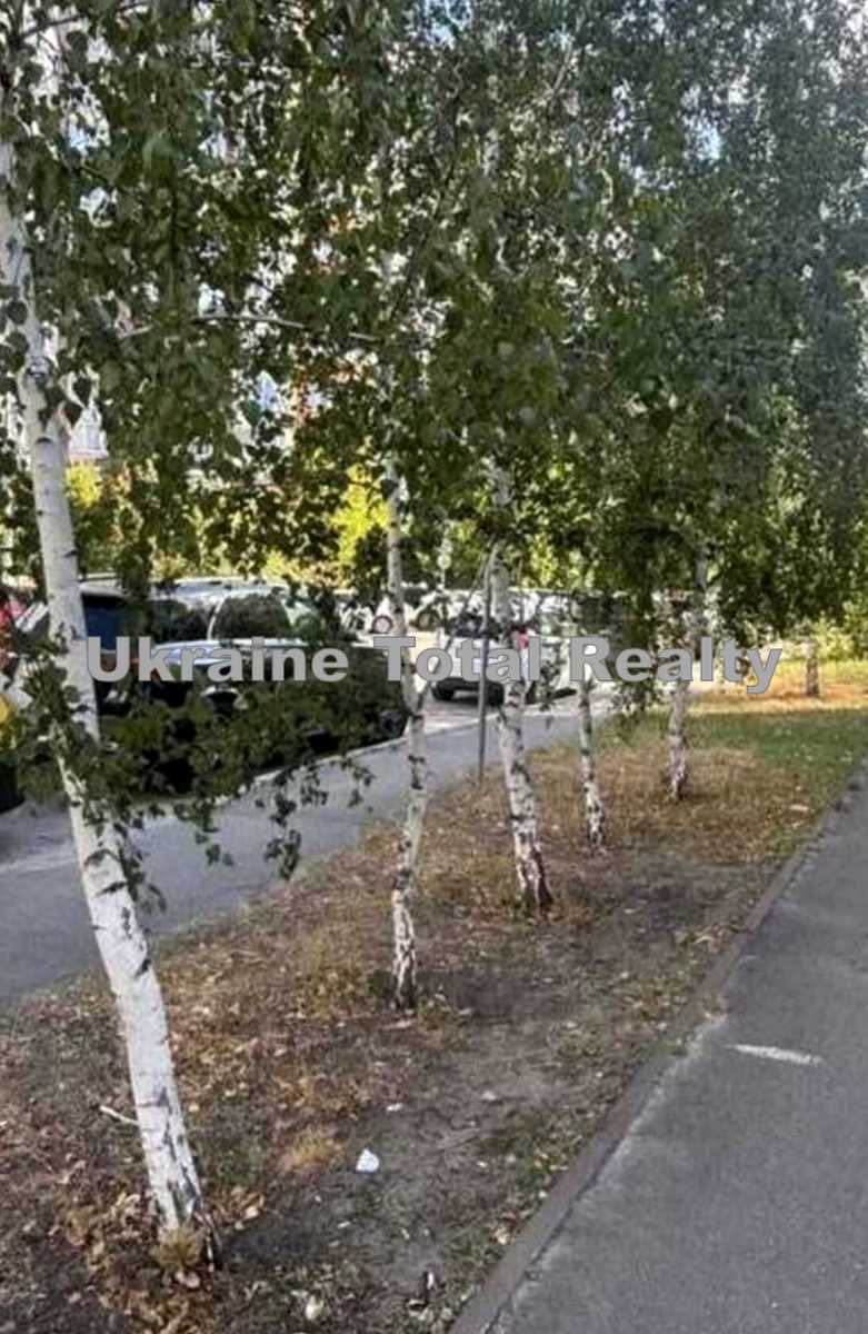 1875967887923939