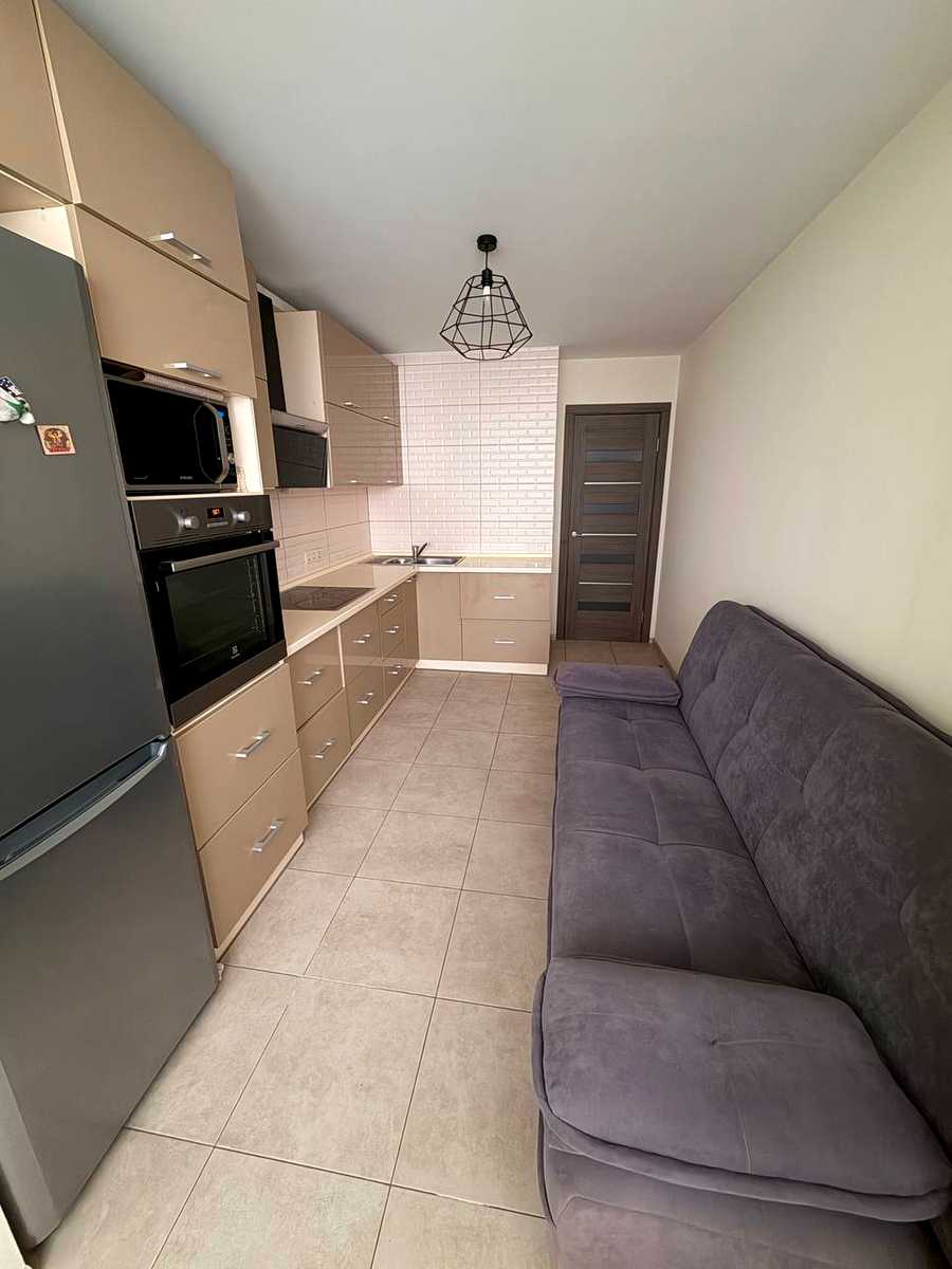 1875969758157109