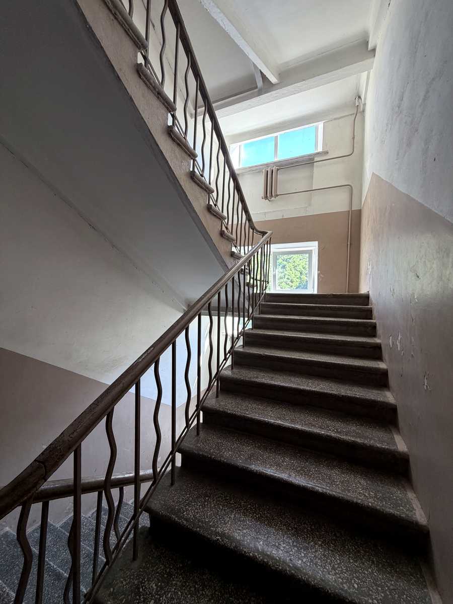 1875977208328745