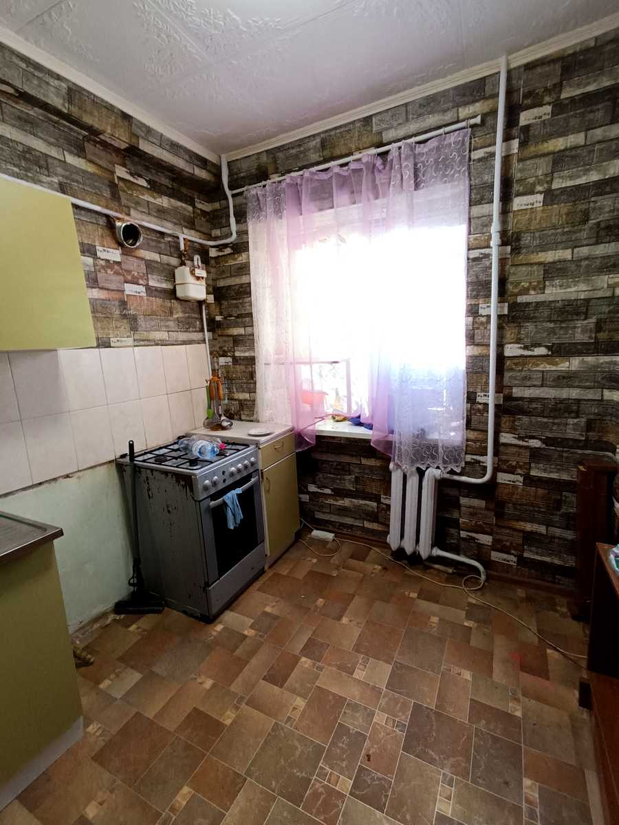 1876011847144818
