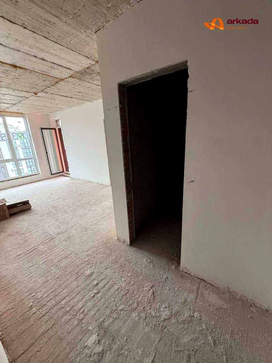 1876012860497279