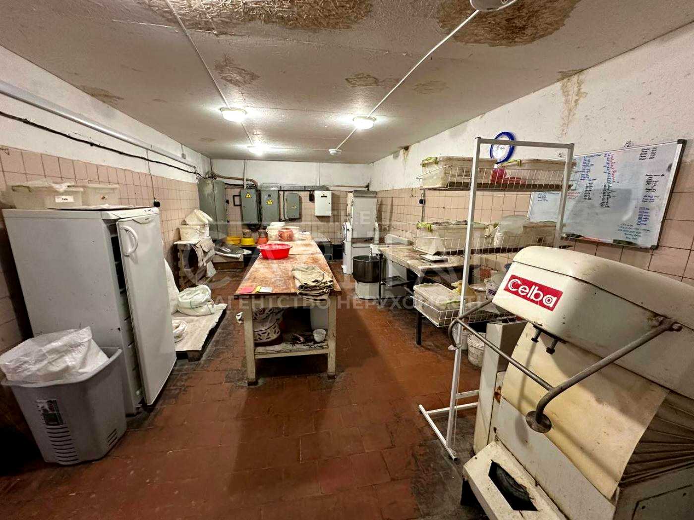 1876016908890051