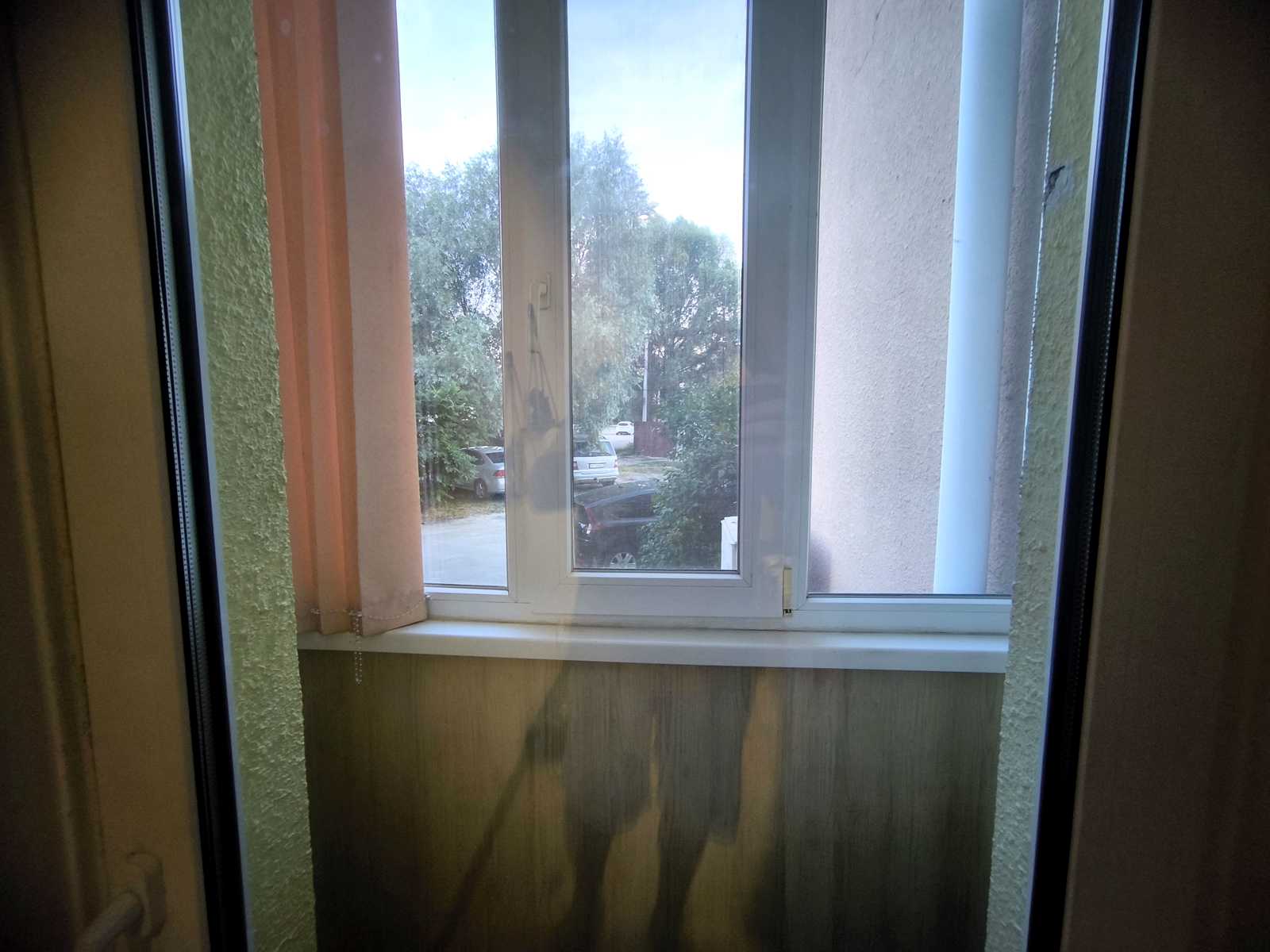 1876017930271562