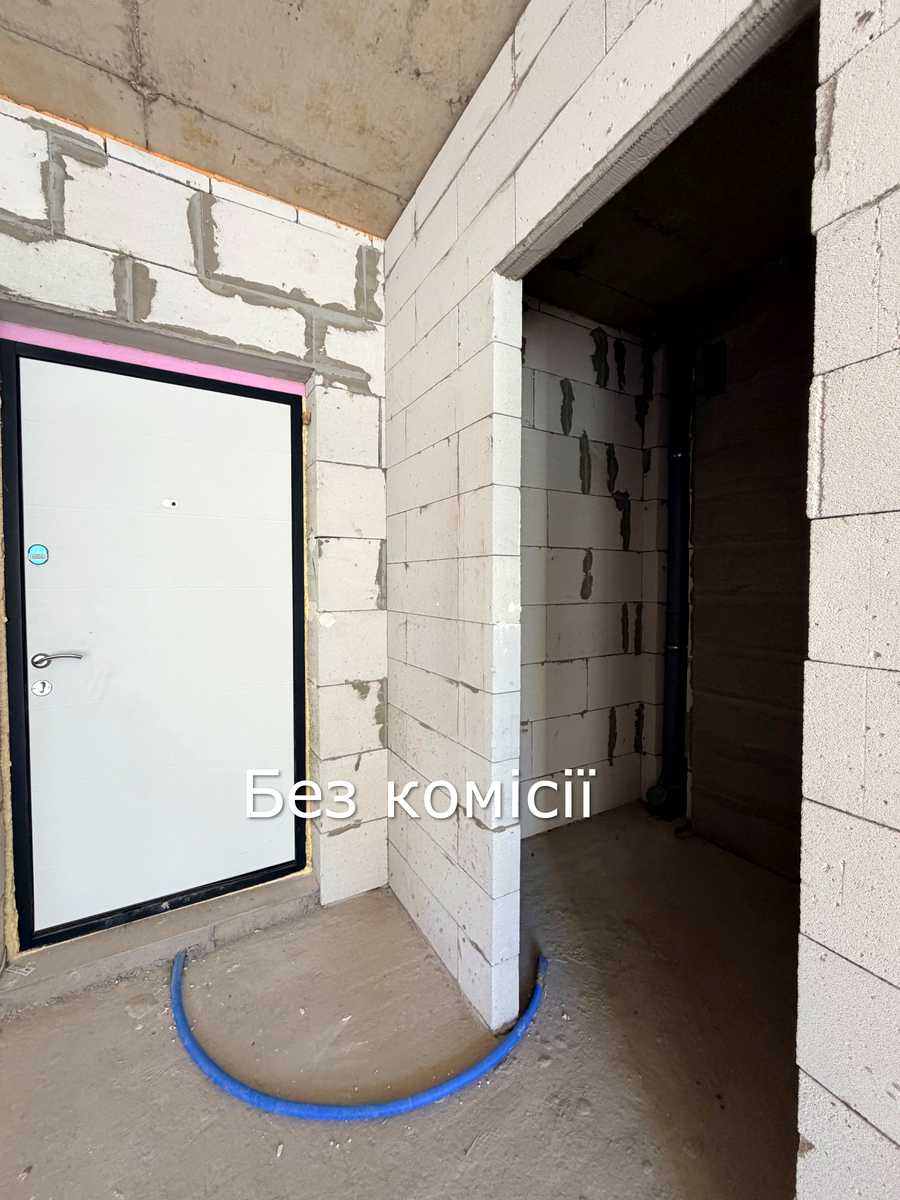 1876018186340330