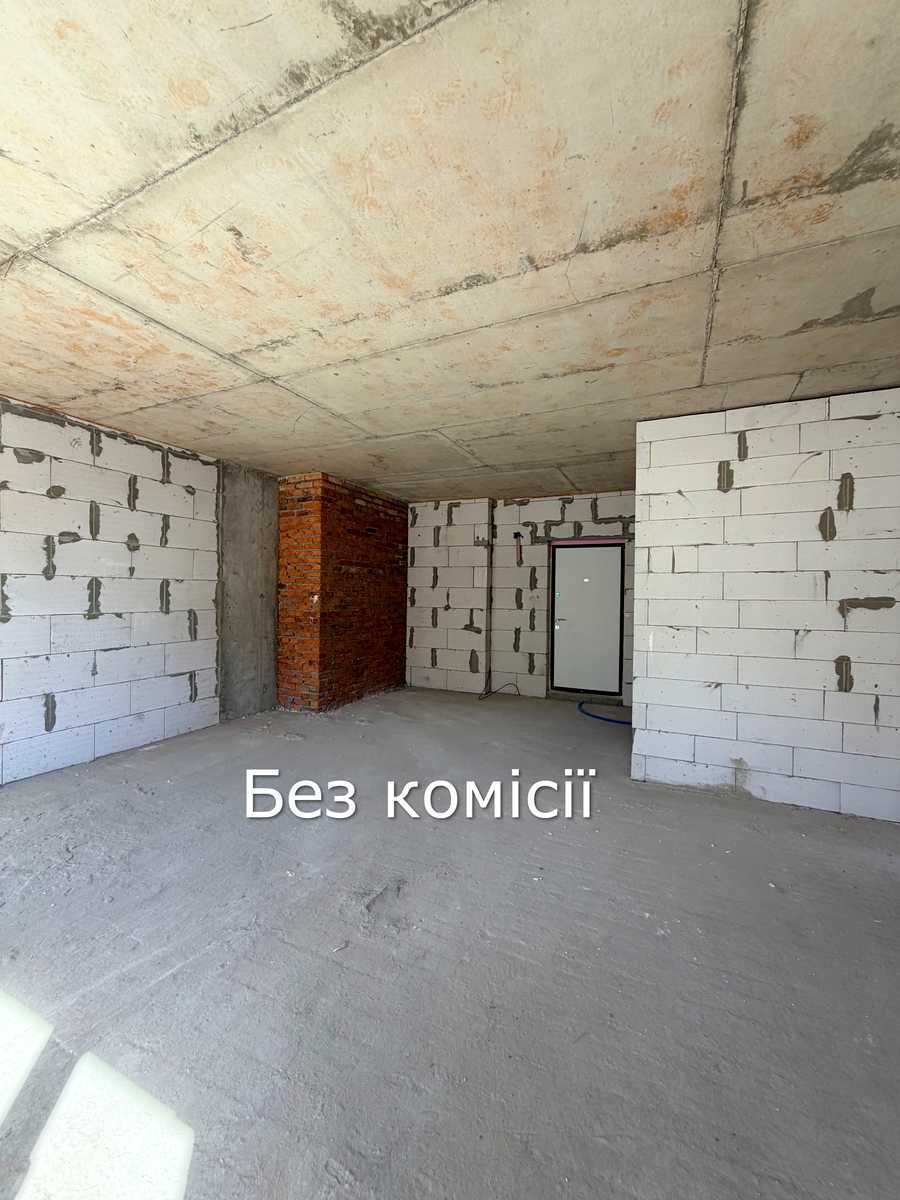 1876018186984496