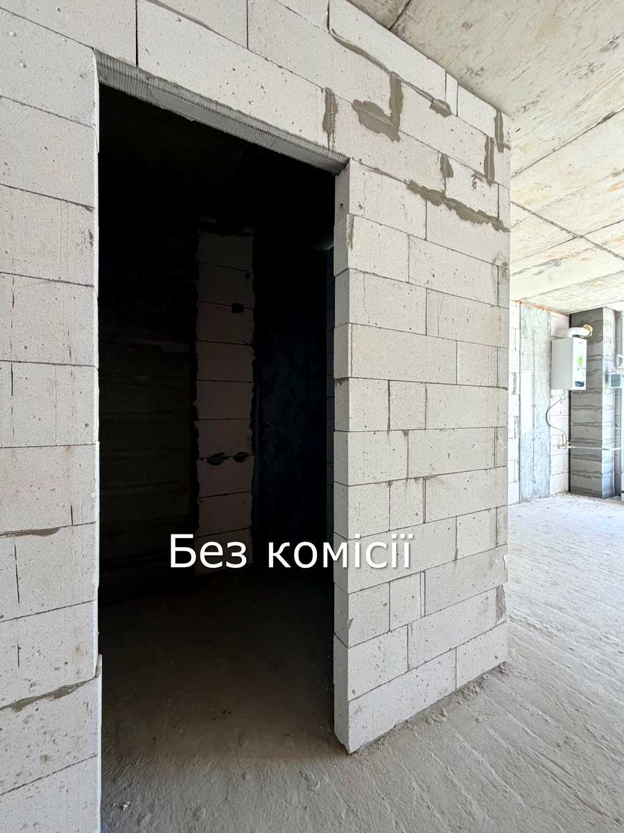 1876018187019353
