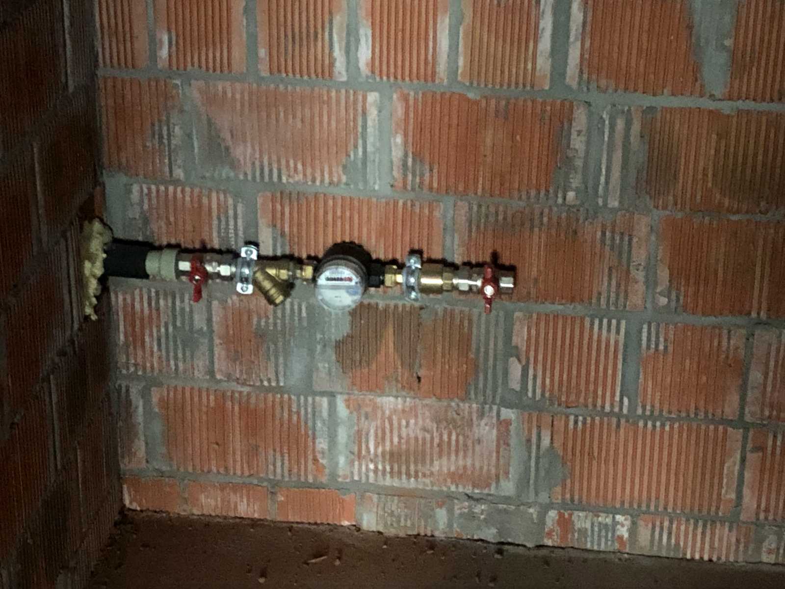 1876019999547978