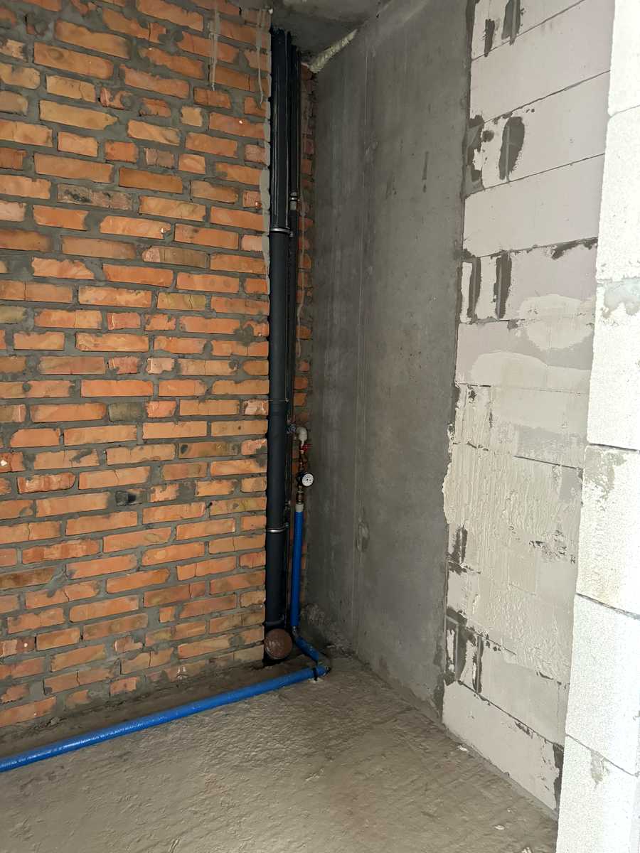 1876020771510950