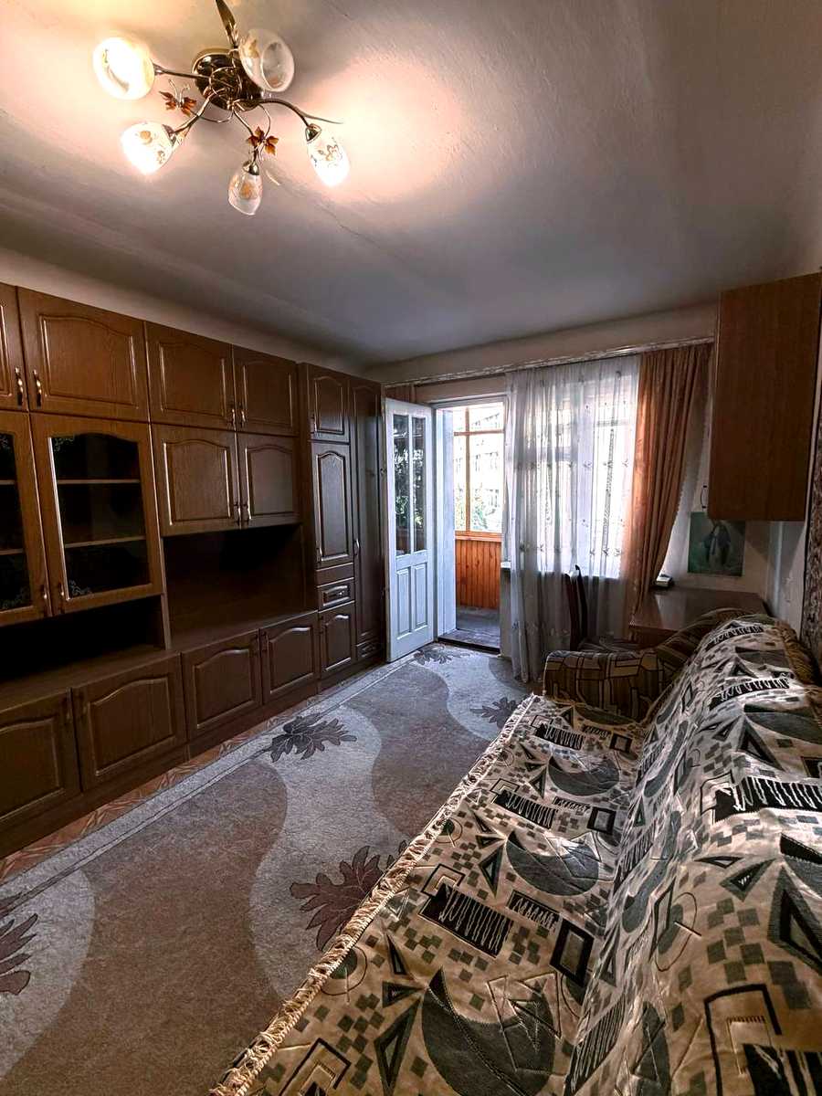 1876022192161806