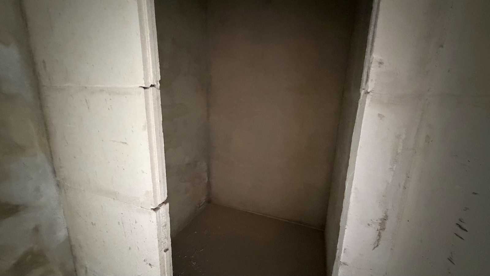 1876028313528935