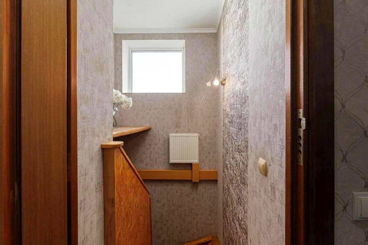 1876028562979933