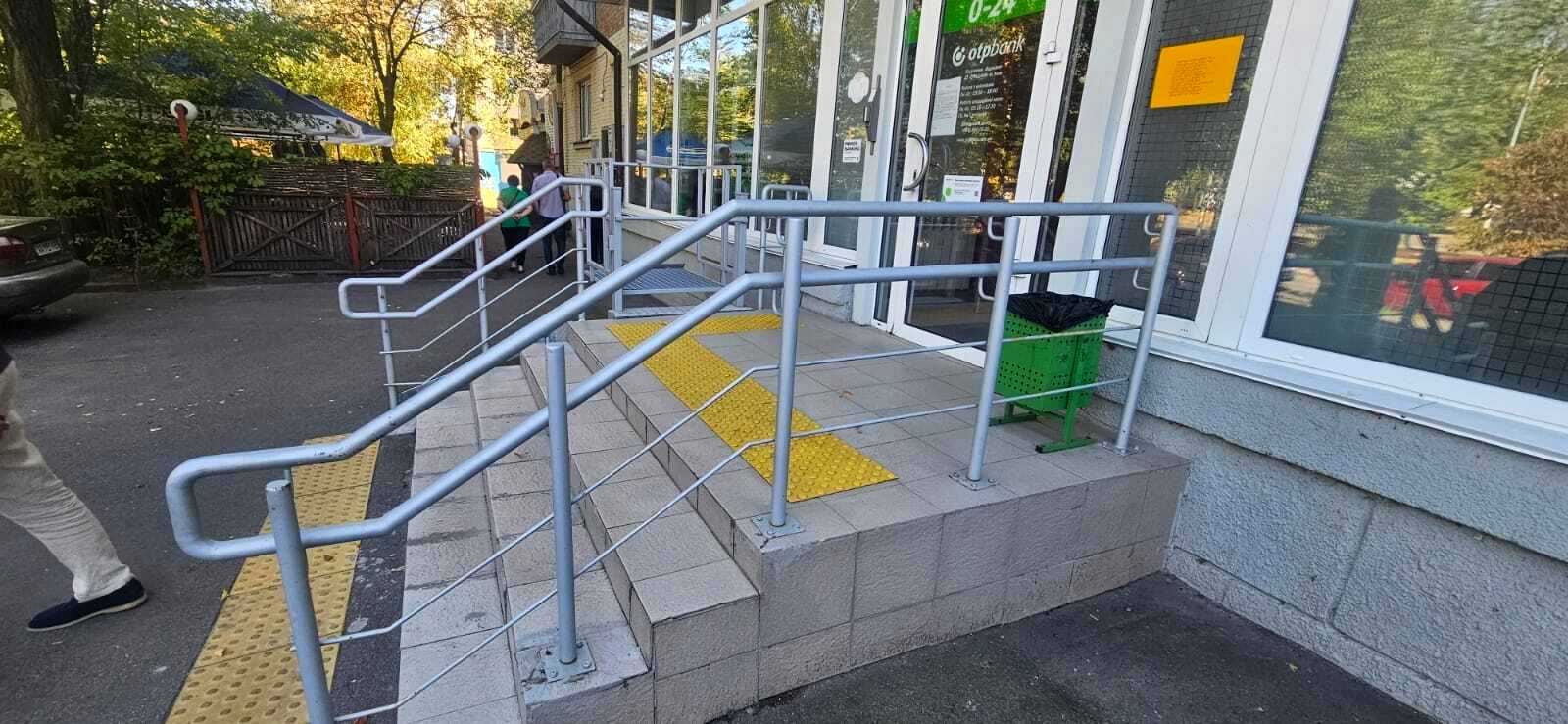 1876029536501830