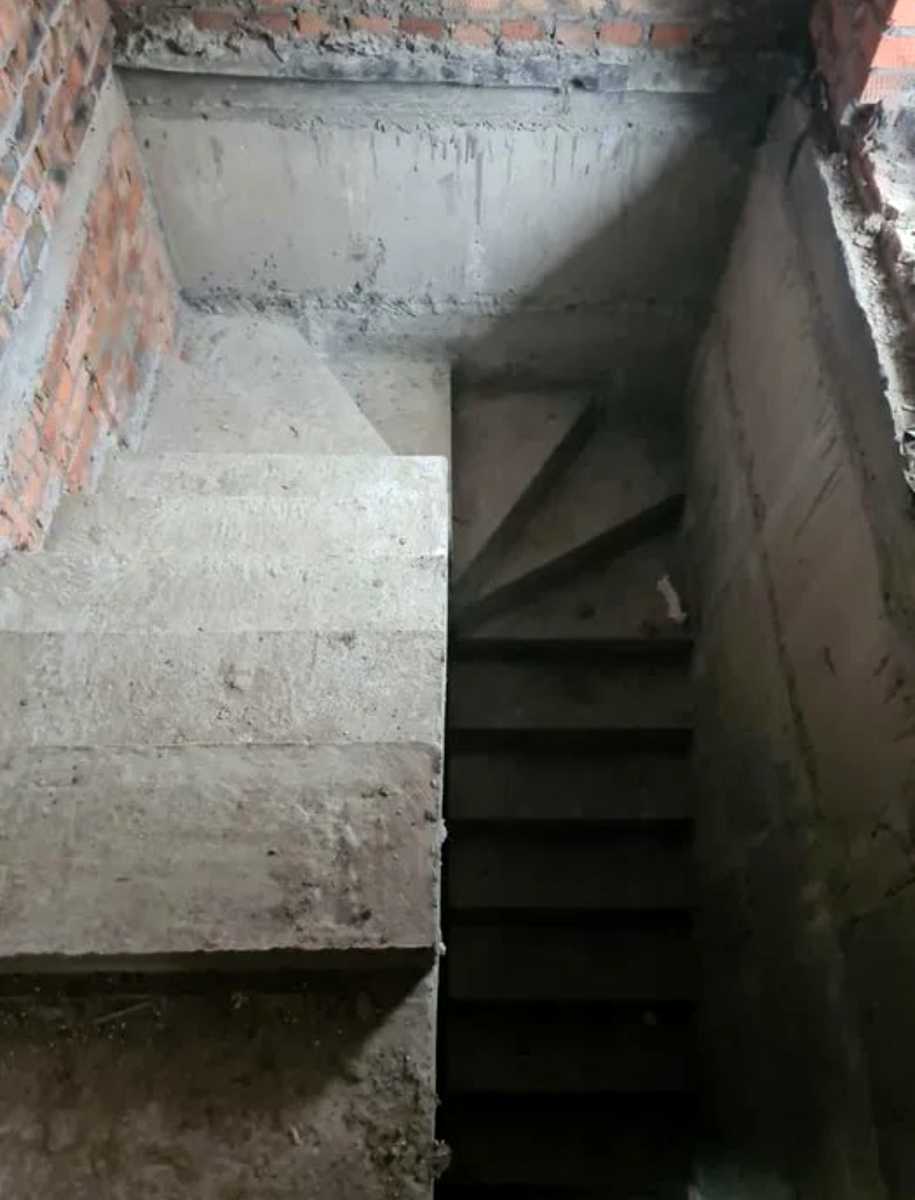 1876030600960538