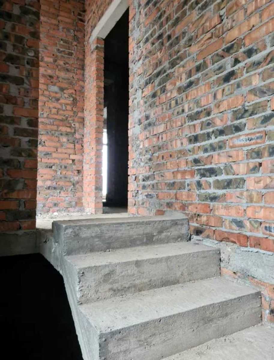 1876030600977680