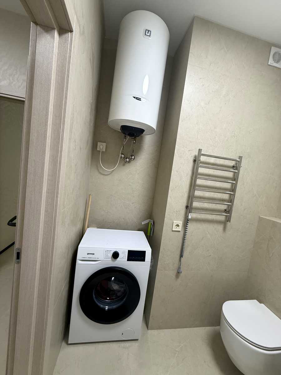 1876030815179253