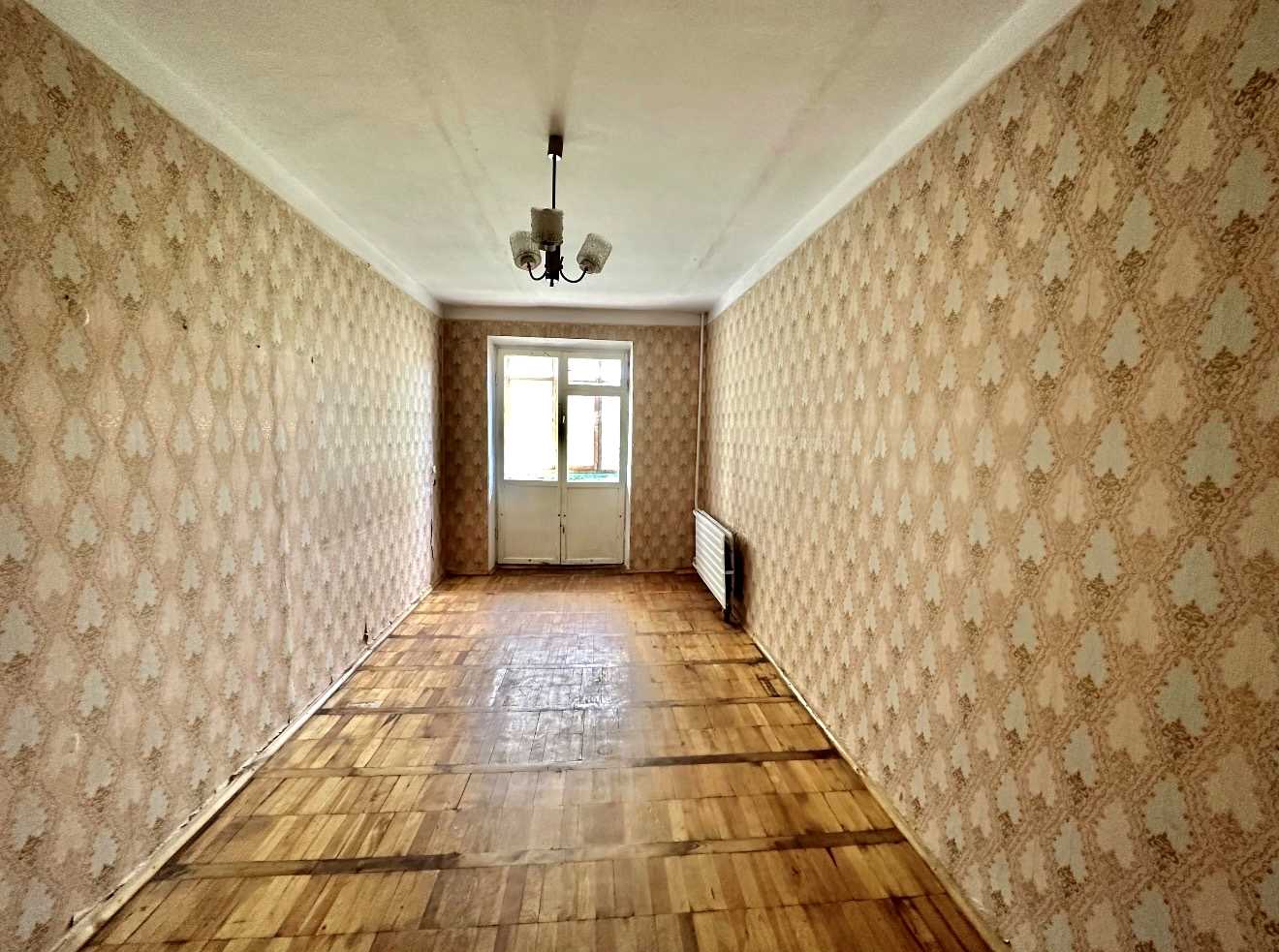 1876030983082236