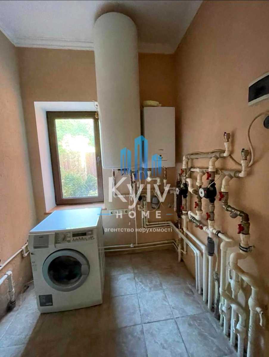 1876031094467869