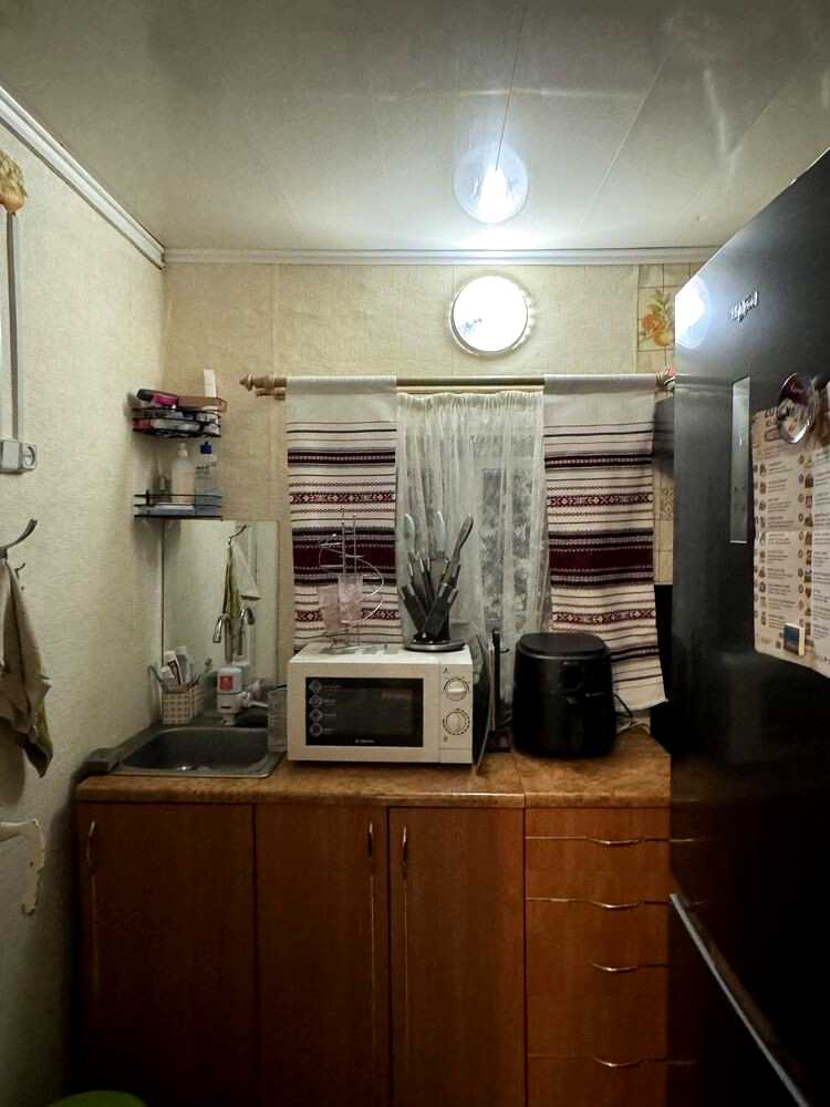 1876032542313373