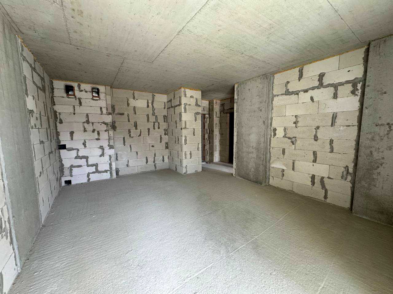 1876032863580662