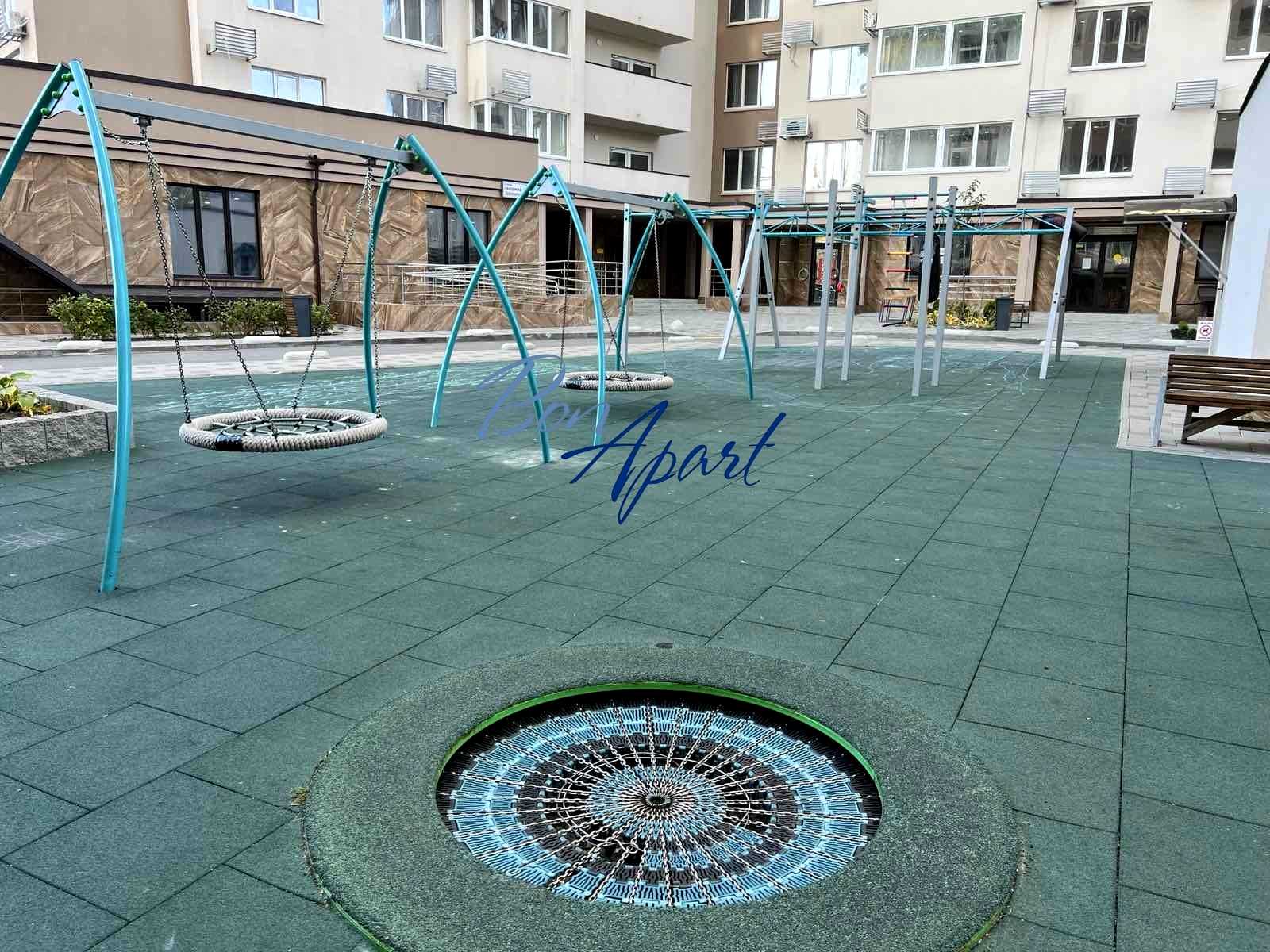 1876033844413770