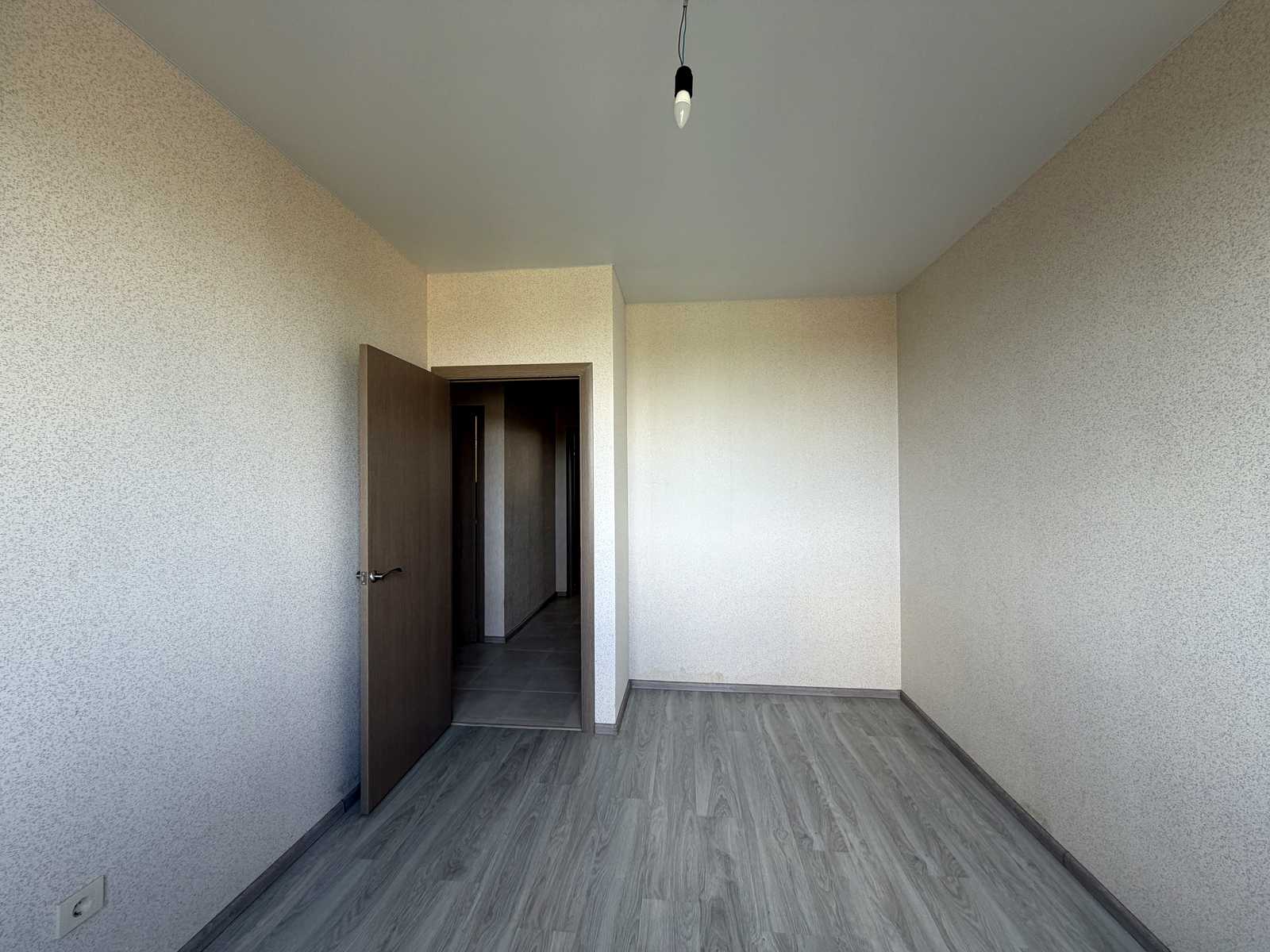 1876035083719305