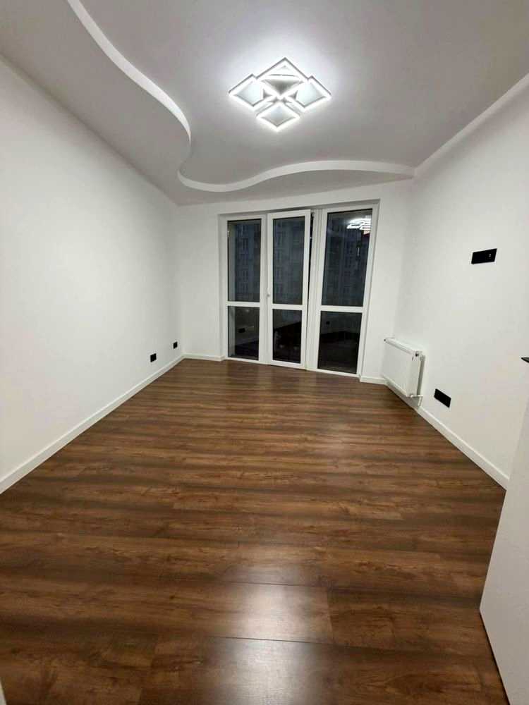 1876036296952988