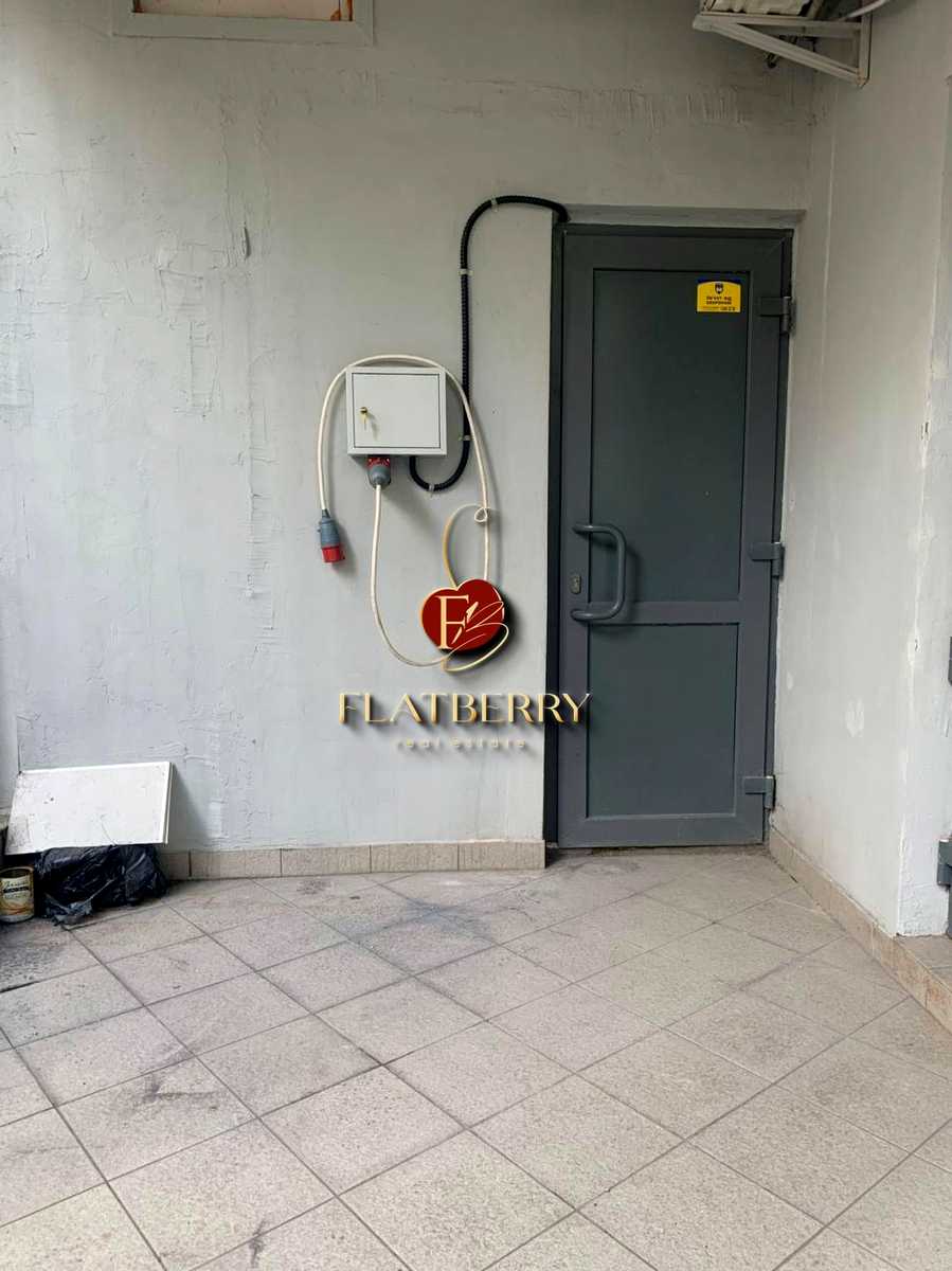 1876036684571829