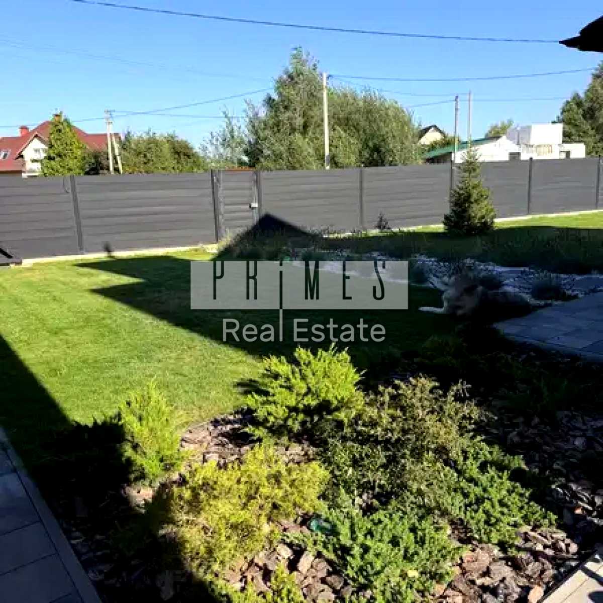 1876037372331292