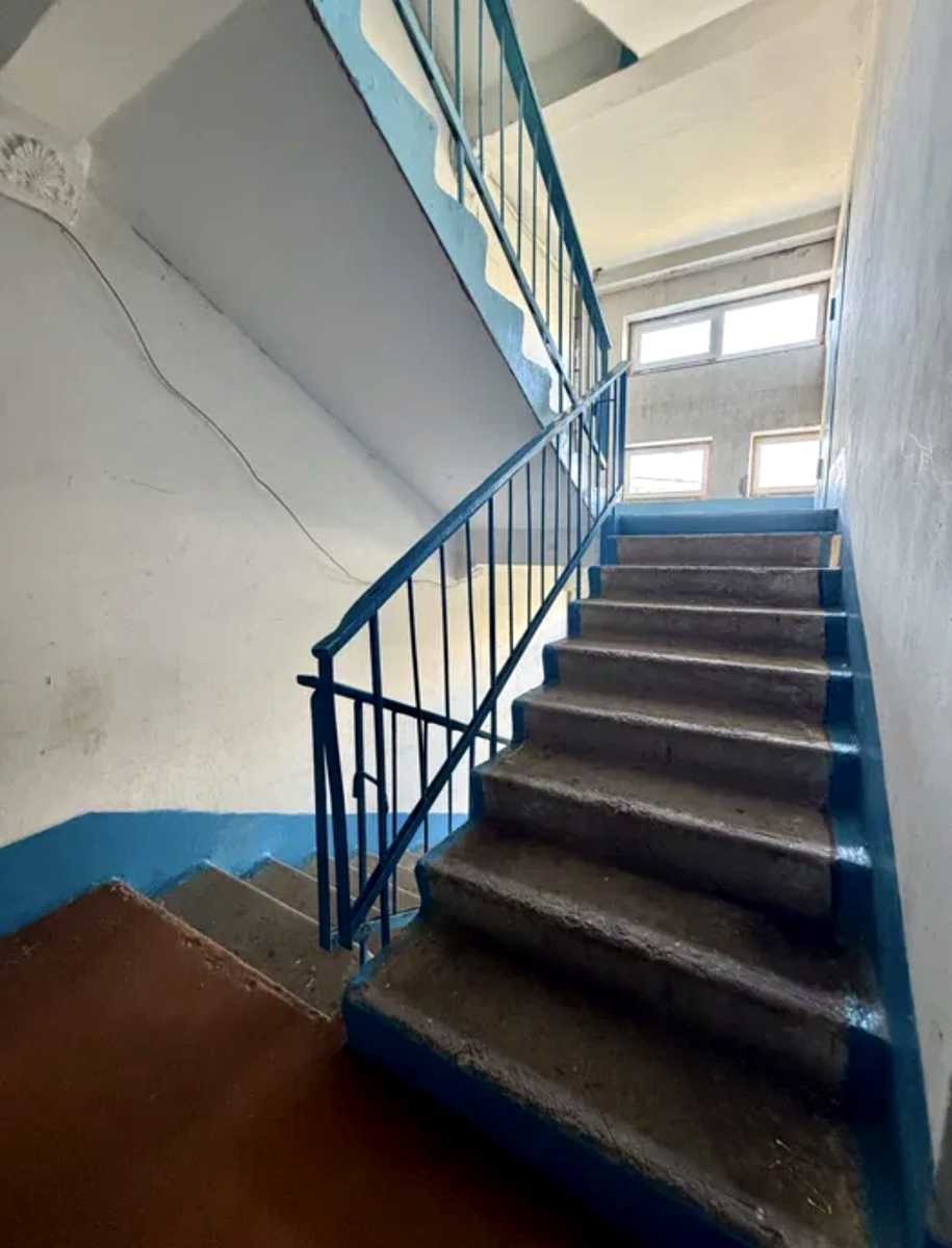 1876037577328015