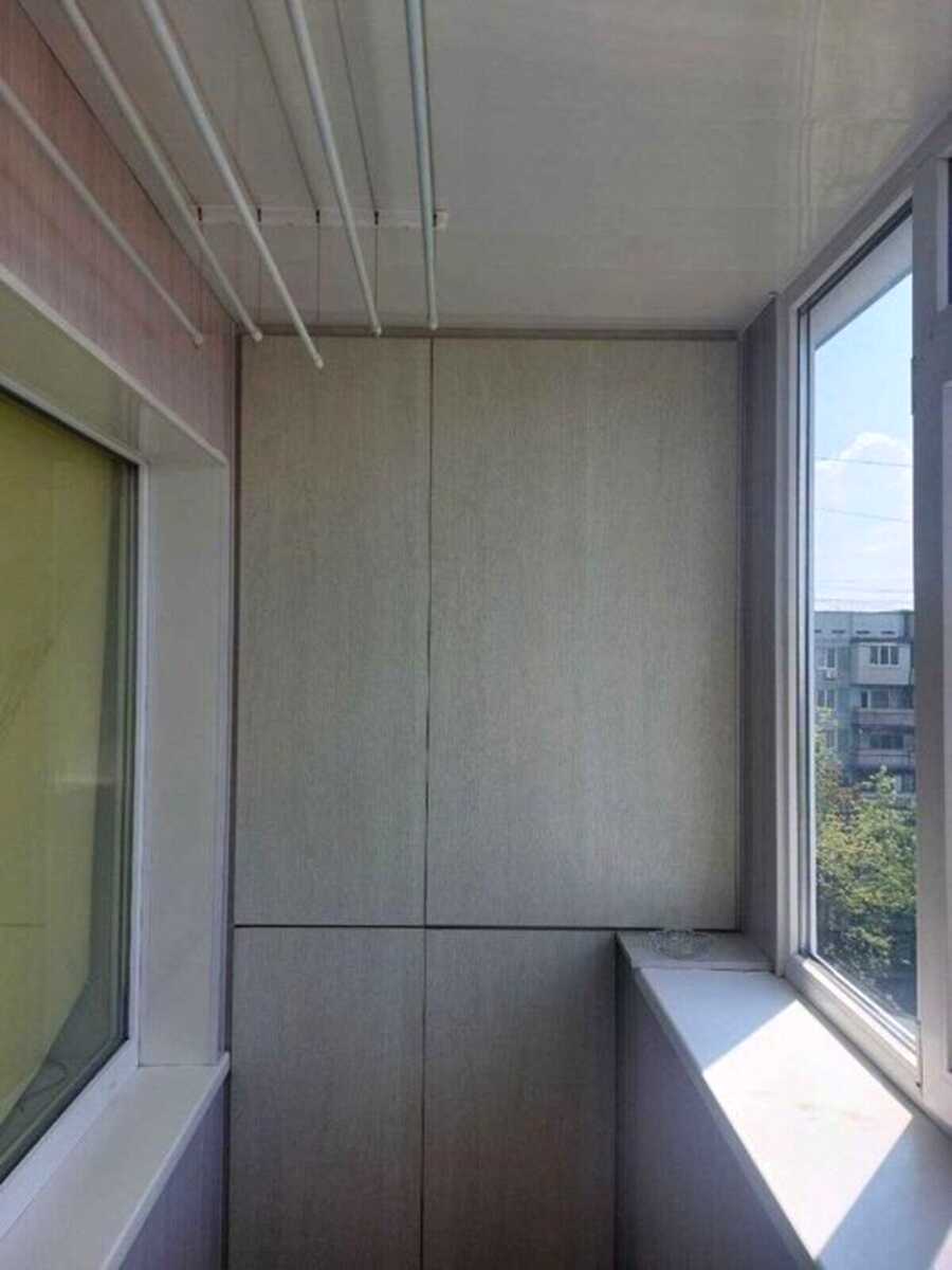 1876038324260431