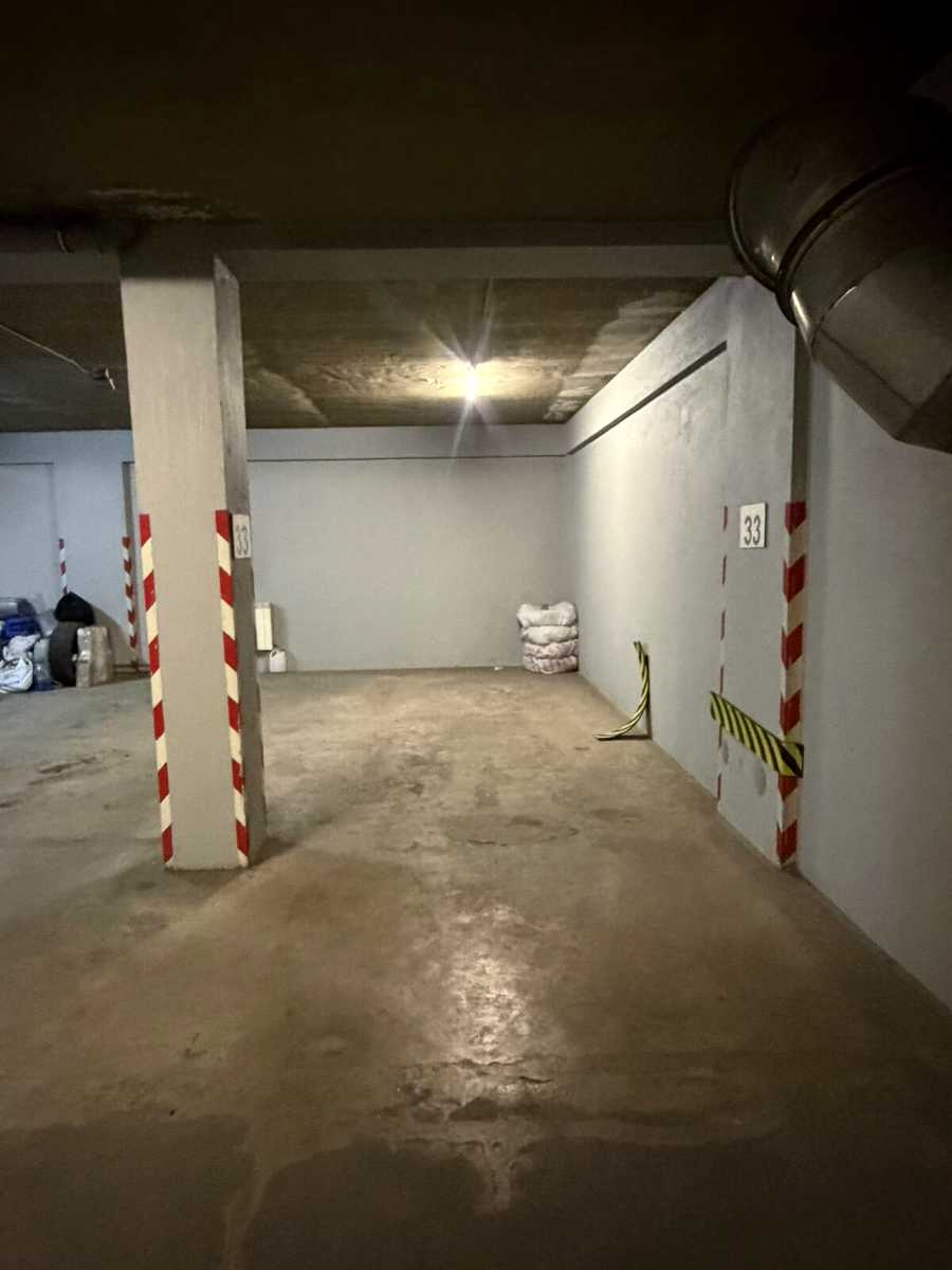 1876038843586371