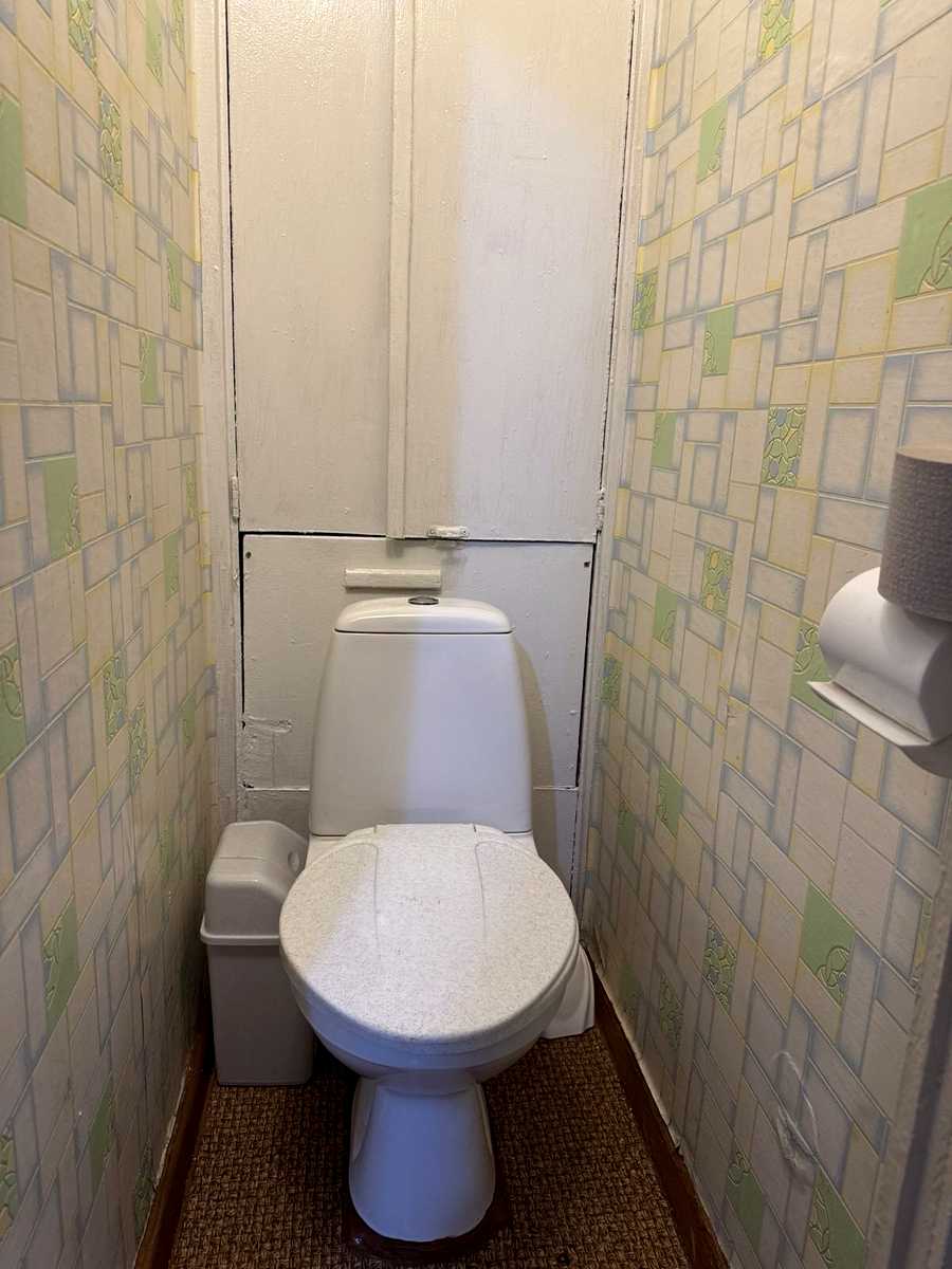 1876040021341843