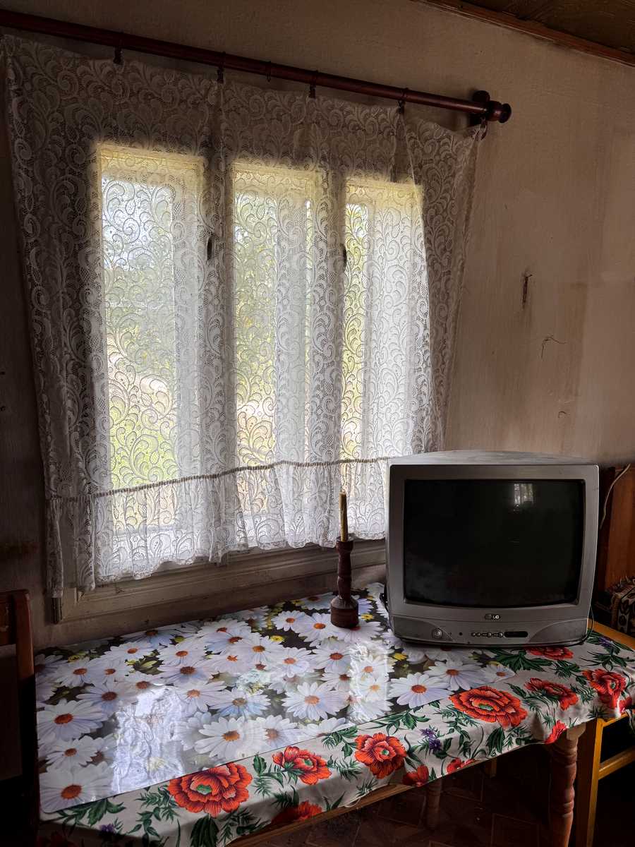 1876041033953322