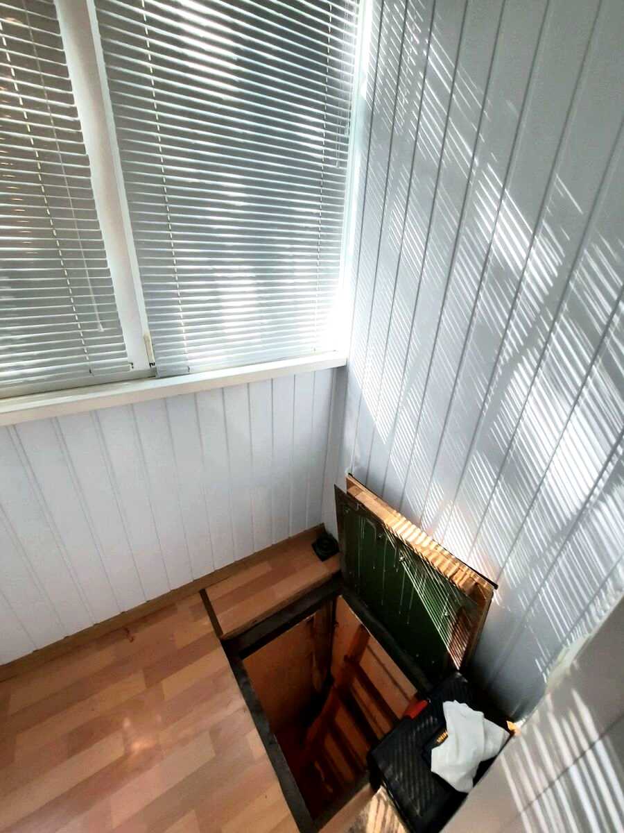 1876042106098597