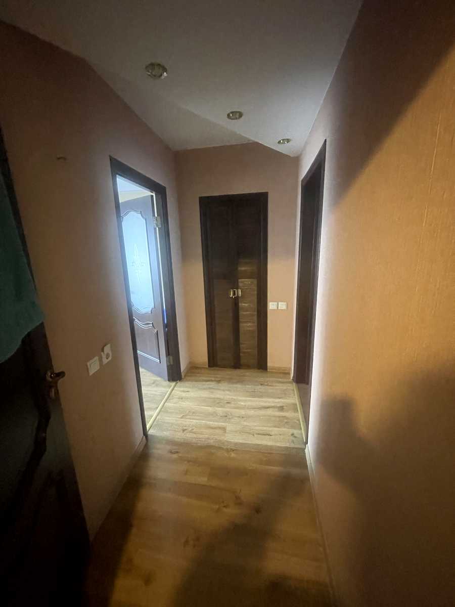 1876045258369278